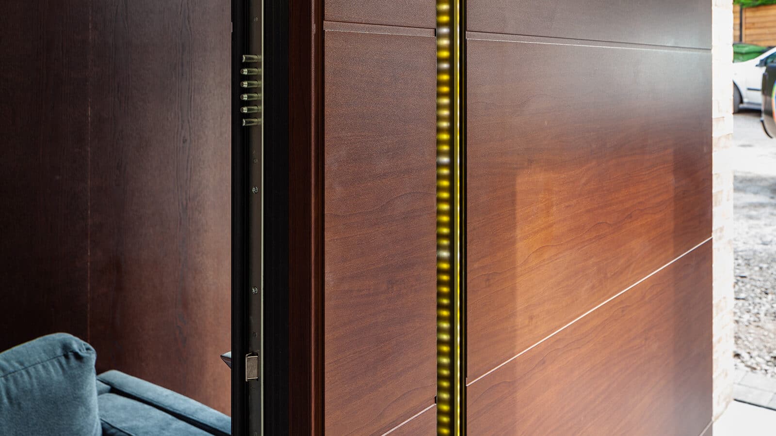 A wood Effect S-700 Pivot Door