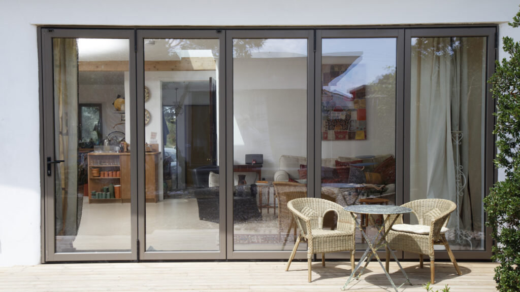 Woodline Bi-Fold - Pagham